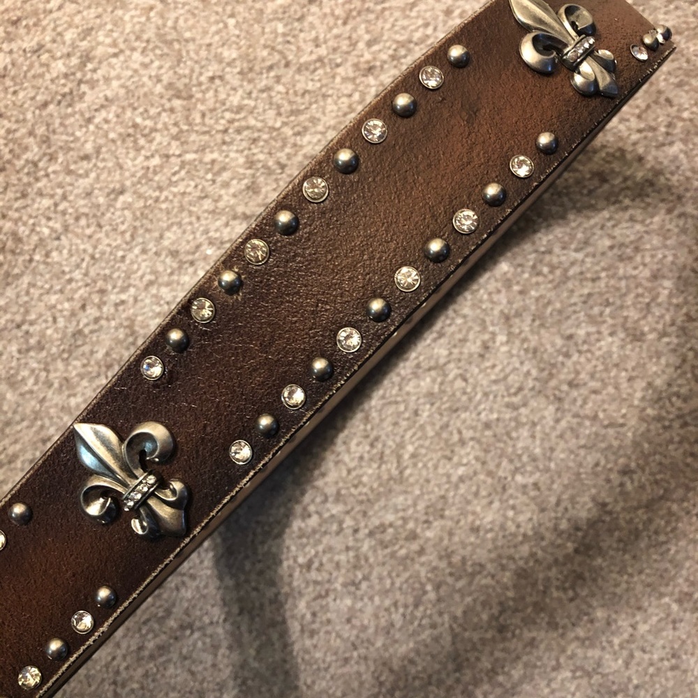 Leather belt